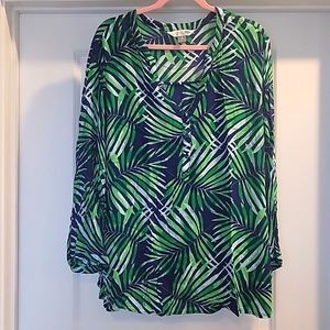 Women's blouse blue and green tropical leaf pattern